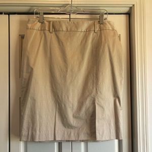 White House Black Market tan pencil skirt, side zipper, fully lined, front vent